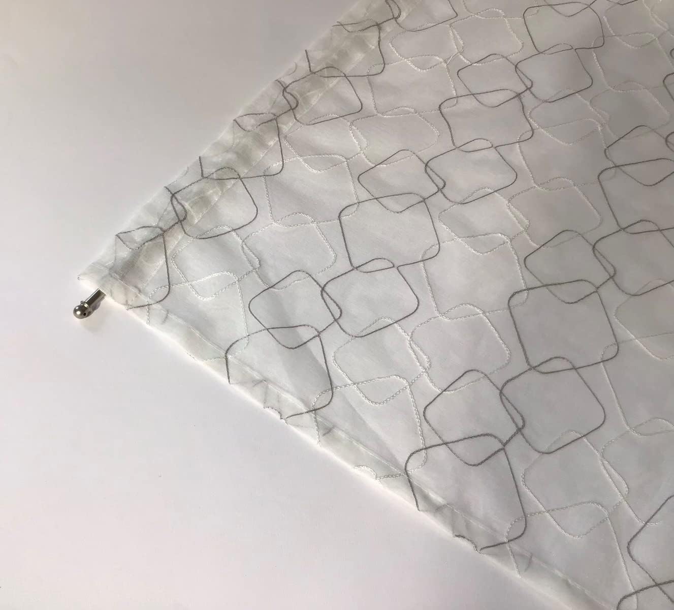 Coppia tende tendine a pannello ricamate per finestra e porta a vetro - larghezza 45/70 cm-lunghezza su misura-colore bianco/grigio-art.523