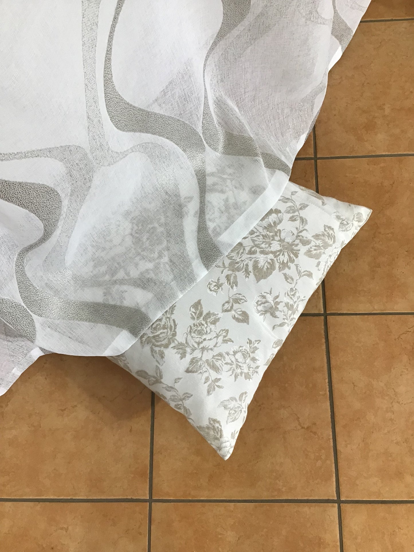 Tende con occhielli - 1 pannello bianco/tortora - tessuto fil coupè - larghezza maxi 200 cm altezza da 180 a 280 cm - tende soggiorno salotto camera