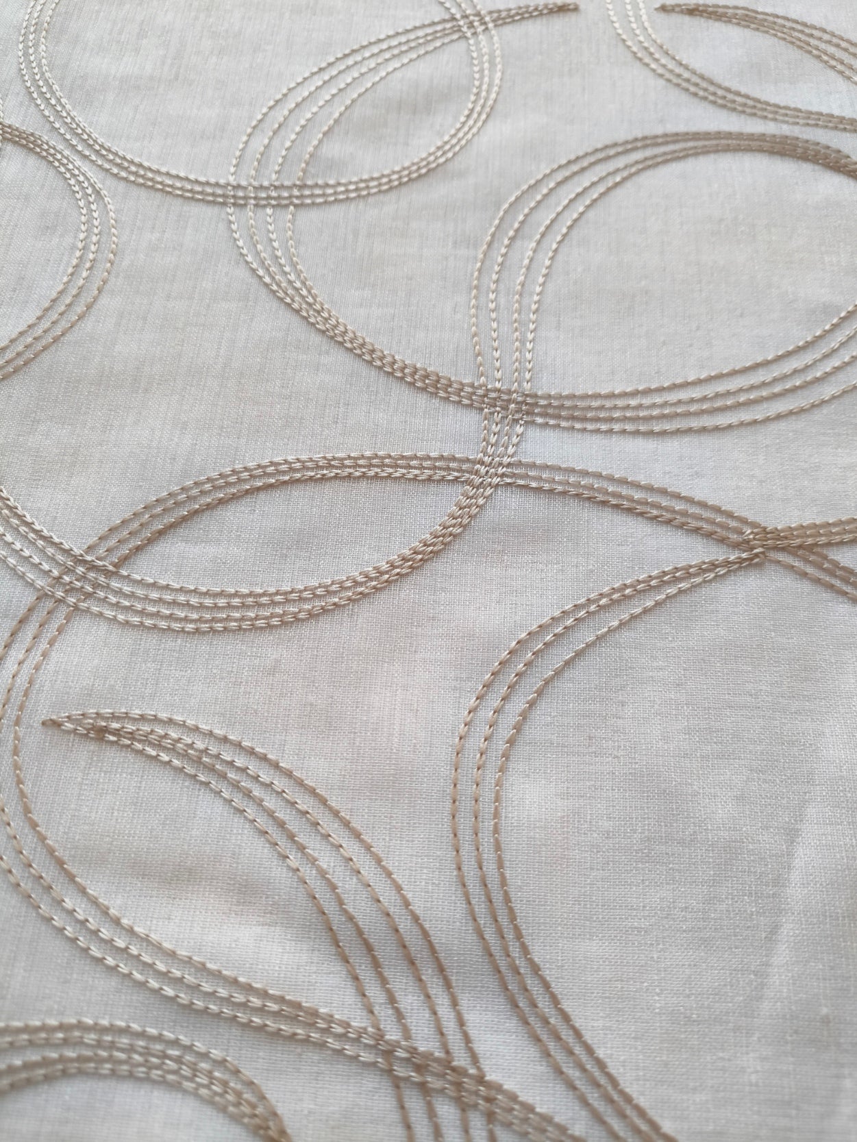 Tende a Onda Wave su Misura con Binario Completo - Larghezza Finita 150 cm - Tessuto Ricamato Bianco/beige art.tebe