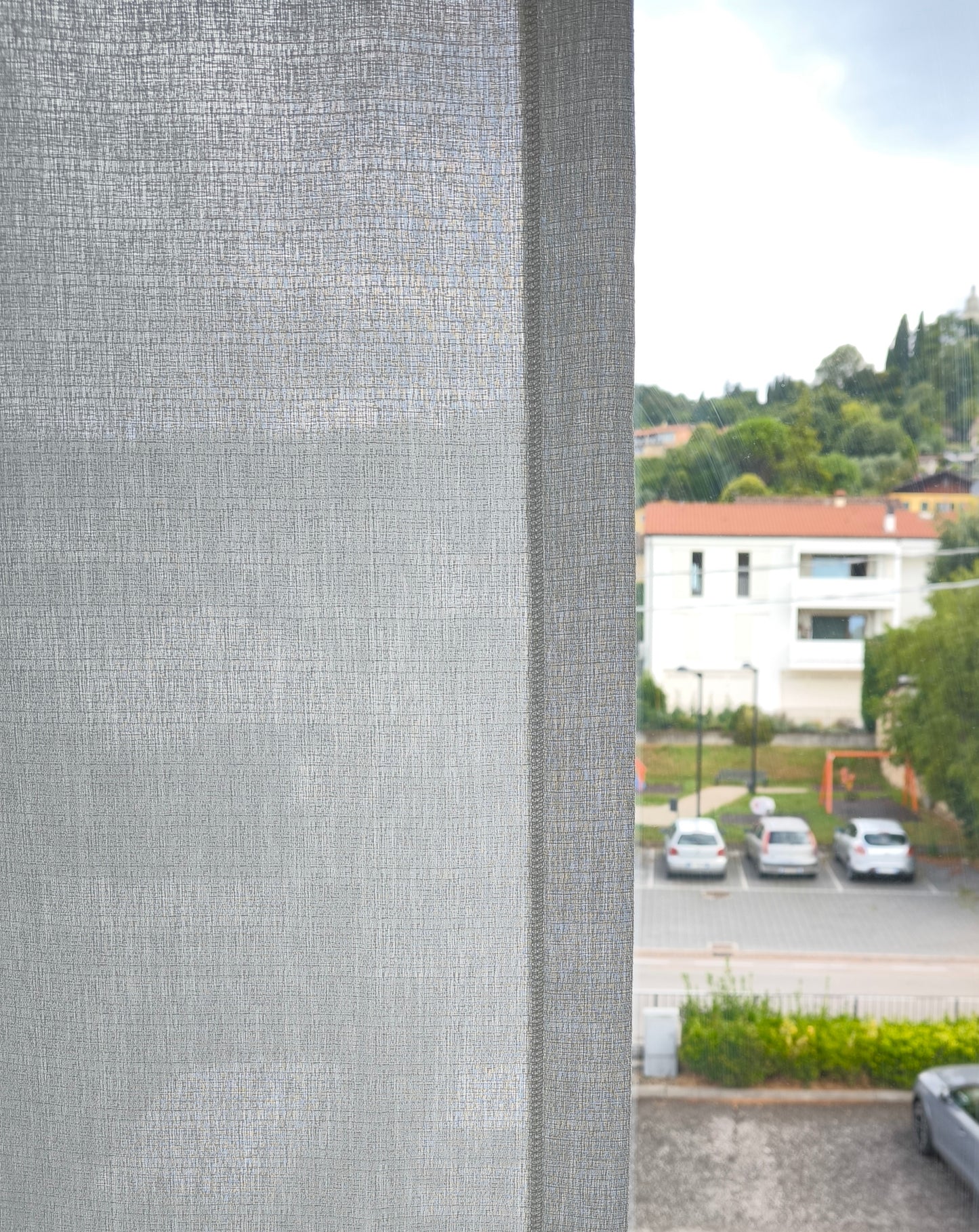 Tessuto delle coppia tende a vetro coprenti che filtra la luce naturale mantenendo la privacy