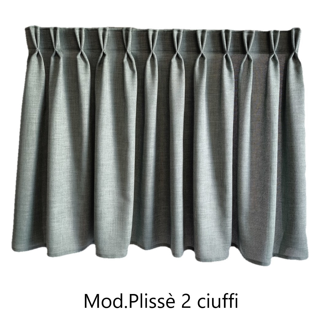 Confezione plissé a due ciuffi per tende moderne realizzate su misura, tende su misura artigianali moderne dettaglio sartoriale