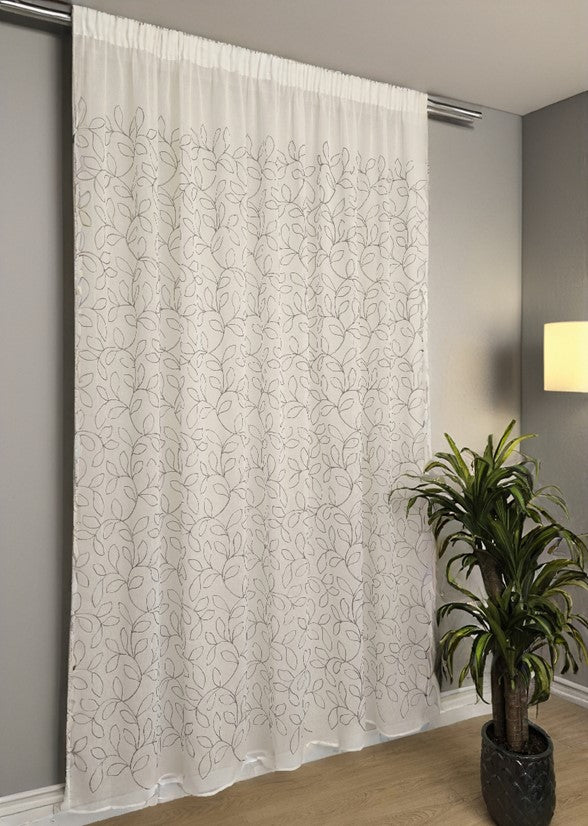Tende su misura con fettuccia arricciatenda- Tessuto bianco con ricamo grigio , adatta per binari da 140/170 cm, altezza da 180 a 285 cm -art.Ricamo di foglia